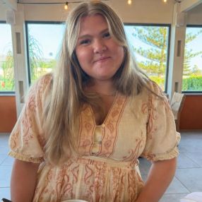 Marte, Babysitter in Røyken