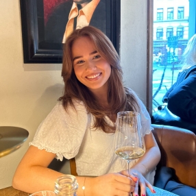 Sophie, Barnevakt i Stavanger