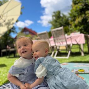 Jostein, Familie i Bærum