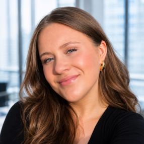 Jennifer, Barnevakt i Lillestrøm