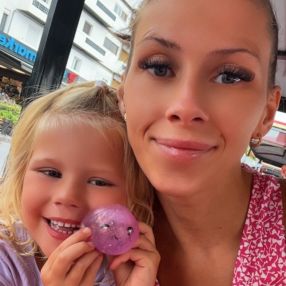Maicen, Familie i Hamar