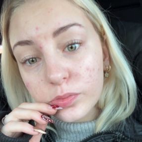 Tiril, Barnevakt i Larvik