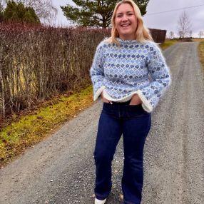 Madeleine, Barnevakt i Hamar
