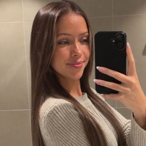 Ellie, Babysitter in Lørenskog