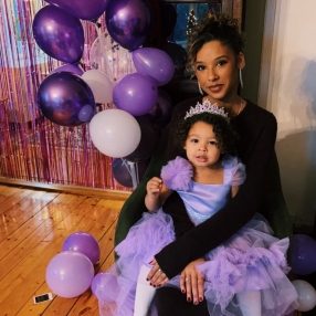 Jasmine, Familie i Oslo