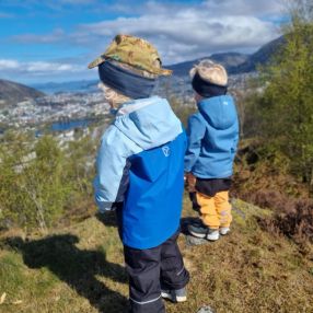 Thomas Tveit, Familie i Drammen