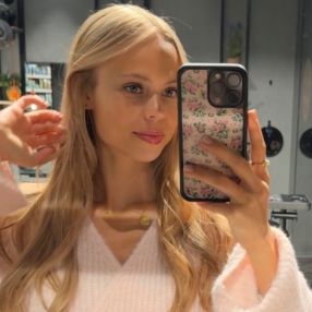 Maja-Tomine, Barnevakt i Færder