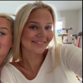 Isabelle, Babysitter in Fornebu