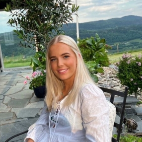 Oda, Babysitter in Oslo