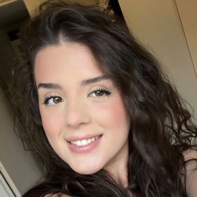 Suela, Babysitter in Fredrikstad
