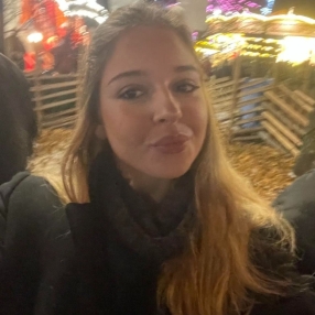 Teodora, Barnevakt i Oslo