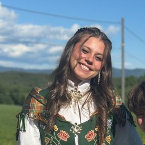 Mille, Babysitter in Oslo