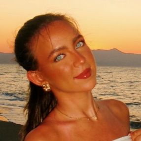 Sofie, Barnevakt i Nordre Follo
