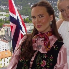 Matilde, Babysitter in Bergen
