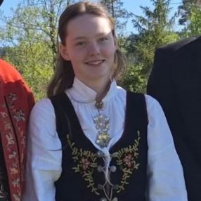 Linnea, Babysitter in Siljan