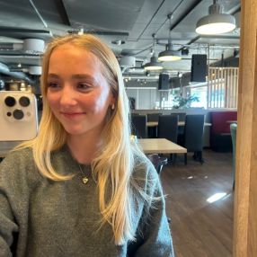 Sienna, Barnevakt i Brønnøysund
