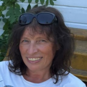 Unni, Babysitter in Heggedal