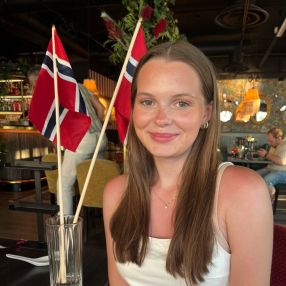 Amalie, Barnevakt i Konnerud
