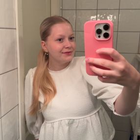 Maria, Barnevakt i Øygarden