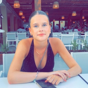 Celina, Barnevakt i Hamar