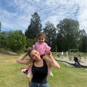 Baraa, Family in Asker