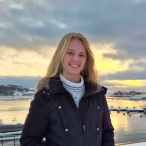 Evelyn, Barnevakt i Hvaler