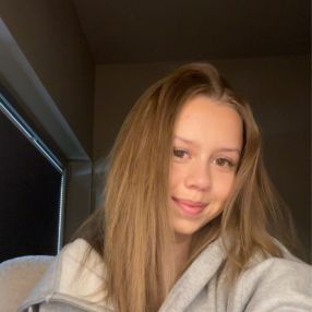 Natalie, Barnevakt i Hafrsfjord