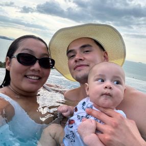 Jariya anarat, Familie i Asker