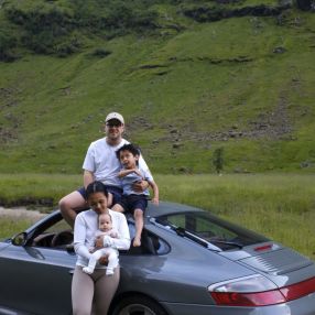 Dziugas, Familie i Drøbak