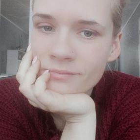 Angelique, Familie i Mandal