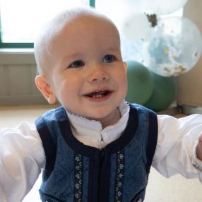 Aleksander, Familie i Sola