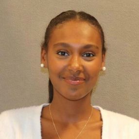 Didiya, Babysitter in Ås