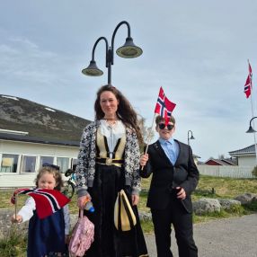 Sunniva, Family in Sortland