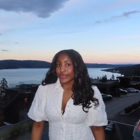 Rachel, Babysitter in Svelvik