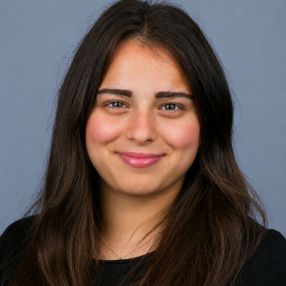 Samah, Babysitter in Larvik