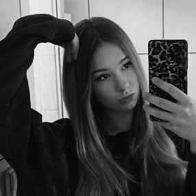 Edita, Barnevakt i Dal