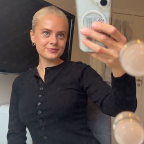 Jenny, Barnevakt i Sogndal