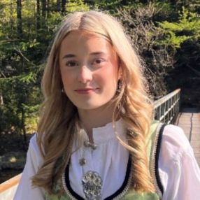 Herborg, Barnevakt i Jørpeland