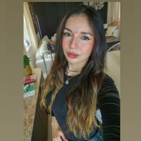 Vivian, Familie i Sandnes