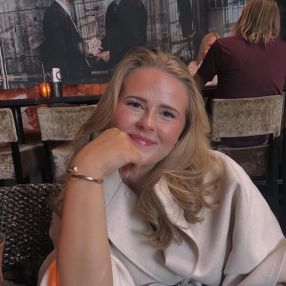 Elise, Babysitter in Kolbotn