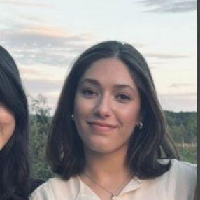 Sara, Barnevakt i Tysvær