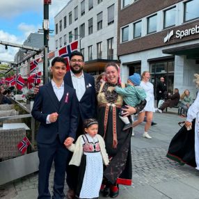 Christina, Familie i Froland
