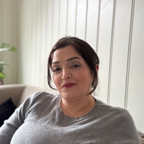 Farzoan, Barnevakt i Drammen