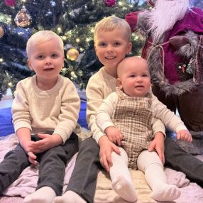 Julie, Familie i Tysvær