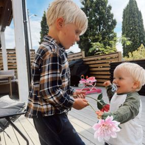 Thea, Familie i Stange