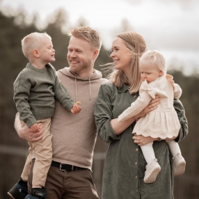 Reinert Stav, Familie i Kristiansand