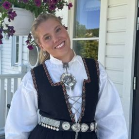Mari, Babysitter in Bergen