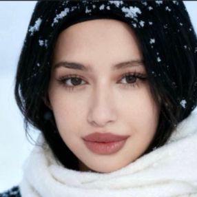 Hadil, Babysitter in Skien