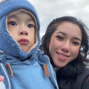 Charlotte, Family in Haugesund