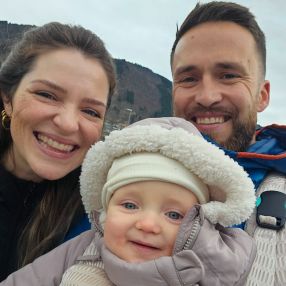 Victor, Familie i Sogndal